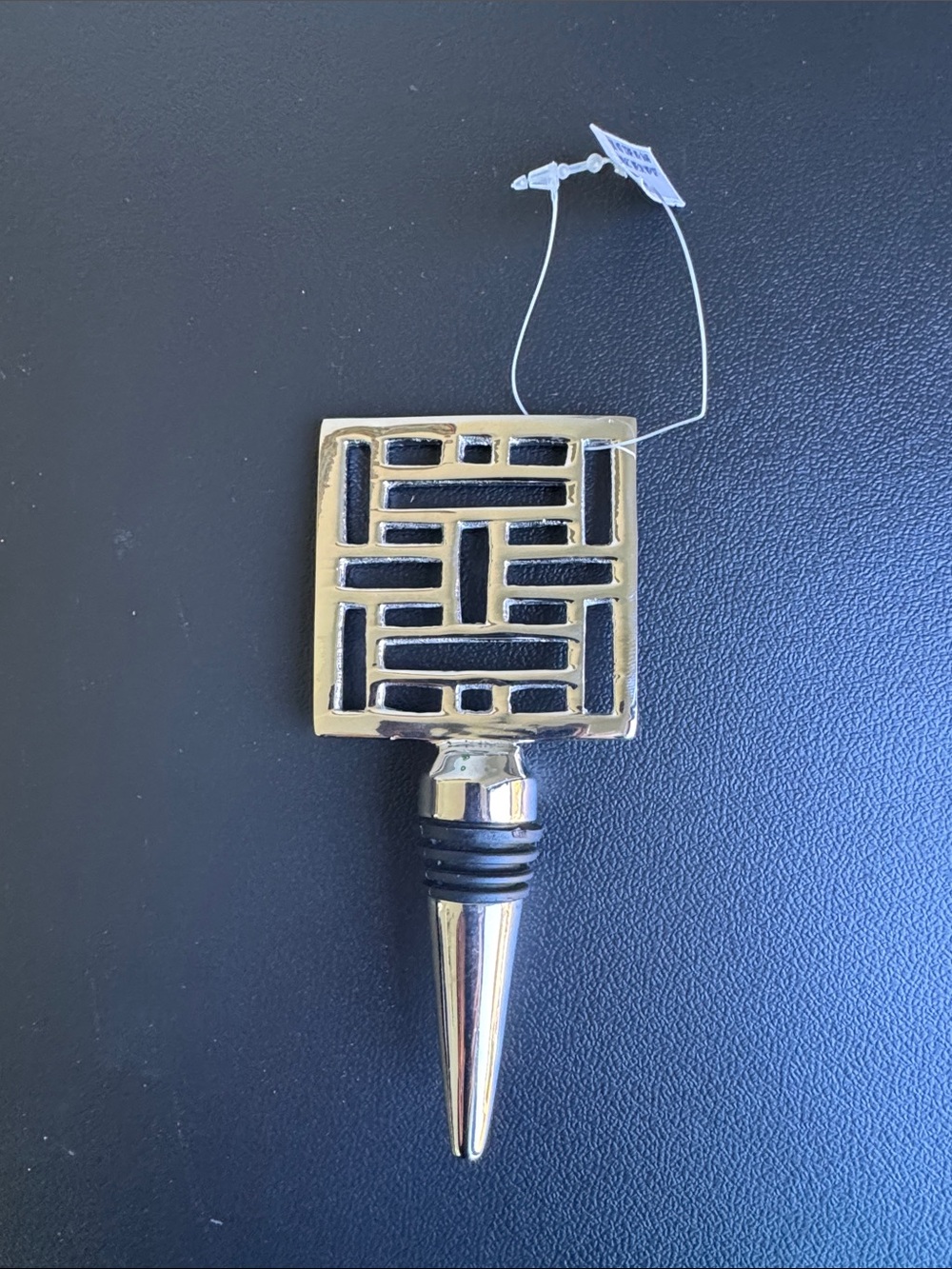 Natori Silver Geometric Square Bottle Stopper